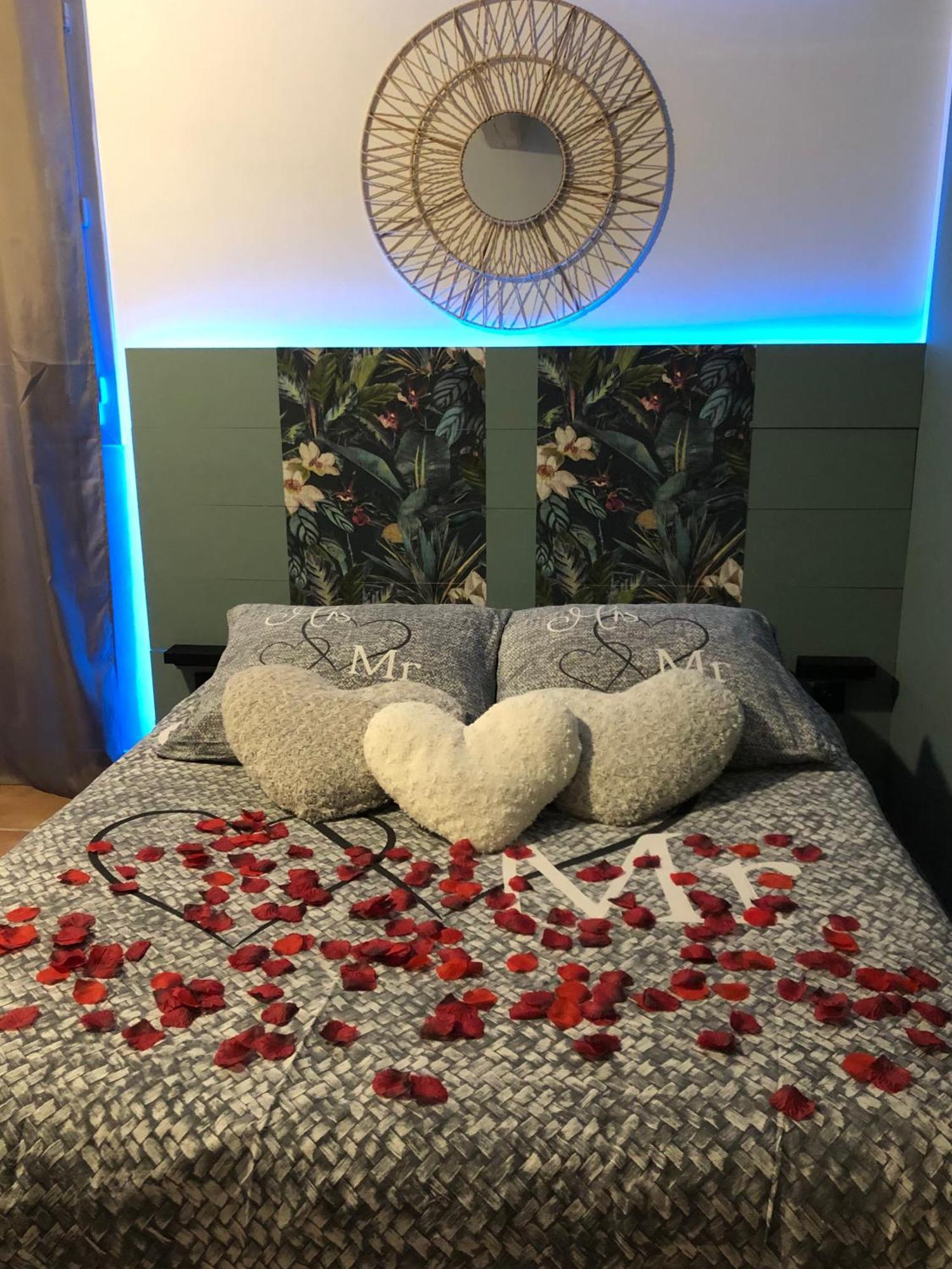 Une Pause Douceur - Suite Orchidee Eyguieres Екстер'єр фото